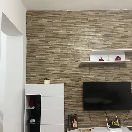 Apartment Comfy In Blloku Zone 1 *