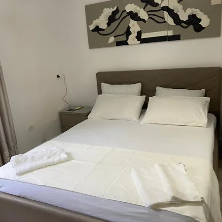 Comfy In Blloku Zone 1 Apartman *