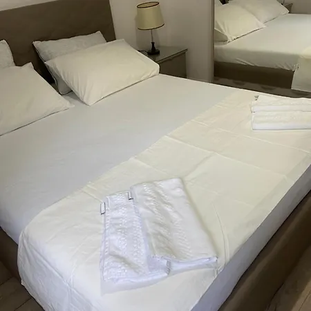 Comfy In Blloku Zone 1 Apartman *